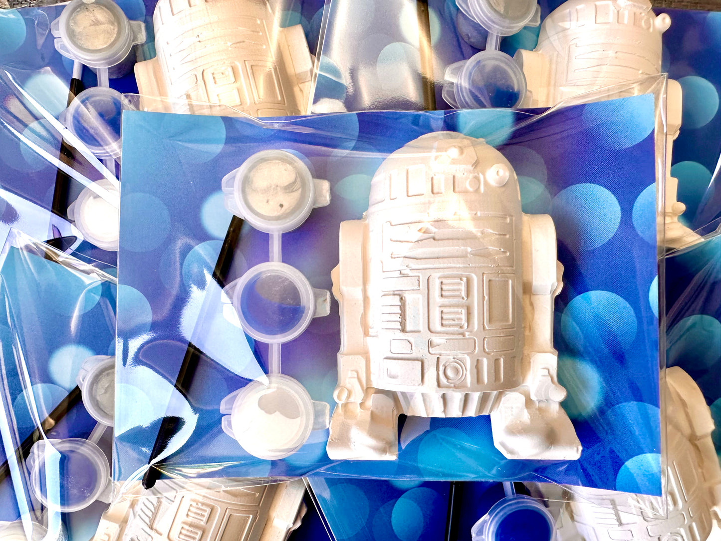 R2D2 Party Favour